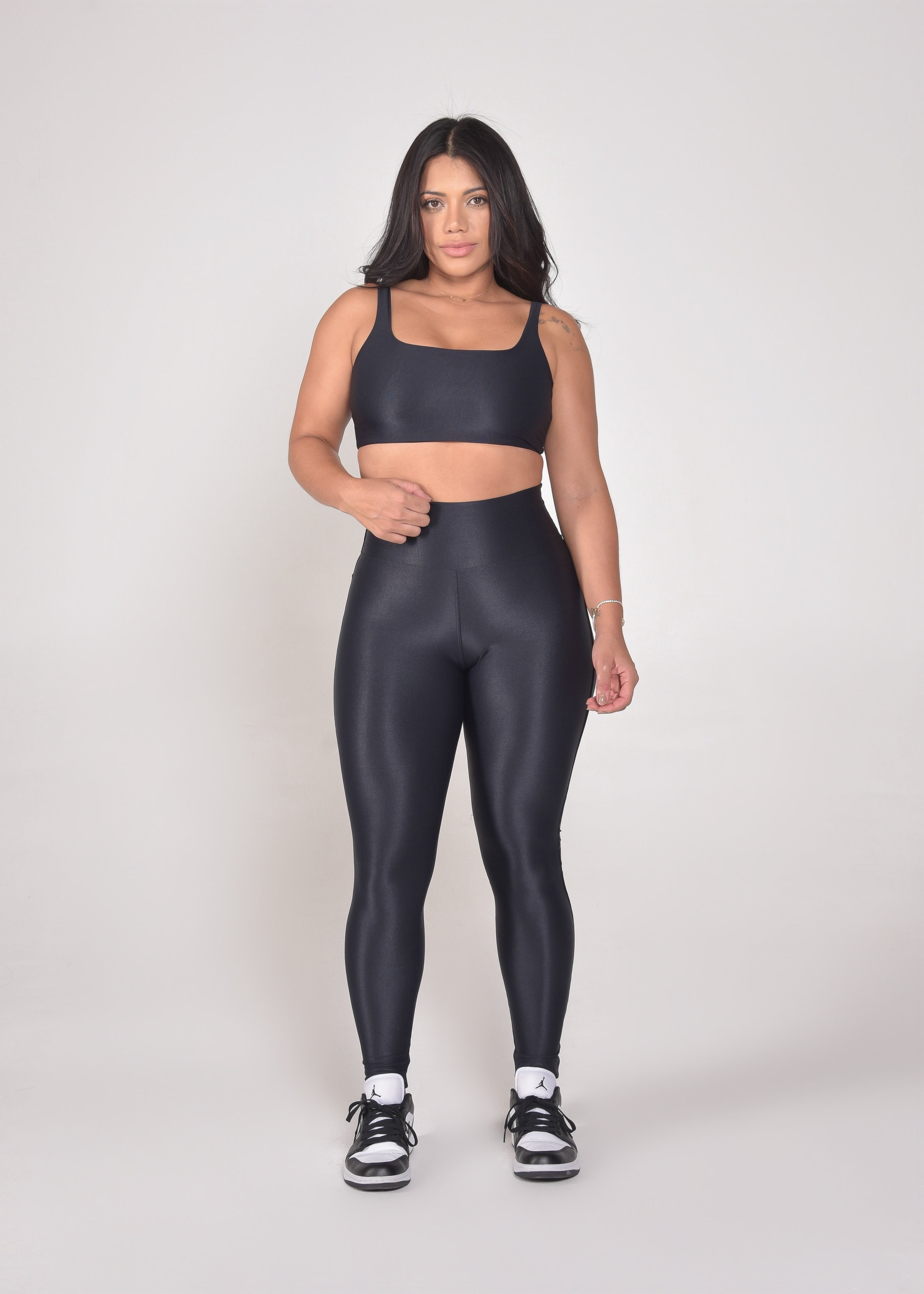 Top Fitness Microcanelado Lily Preto