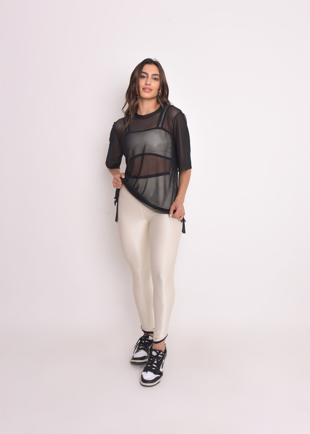 Blusa de Tule Nina Preto