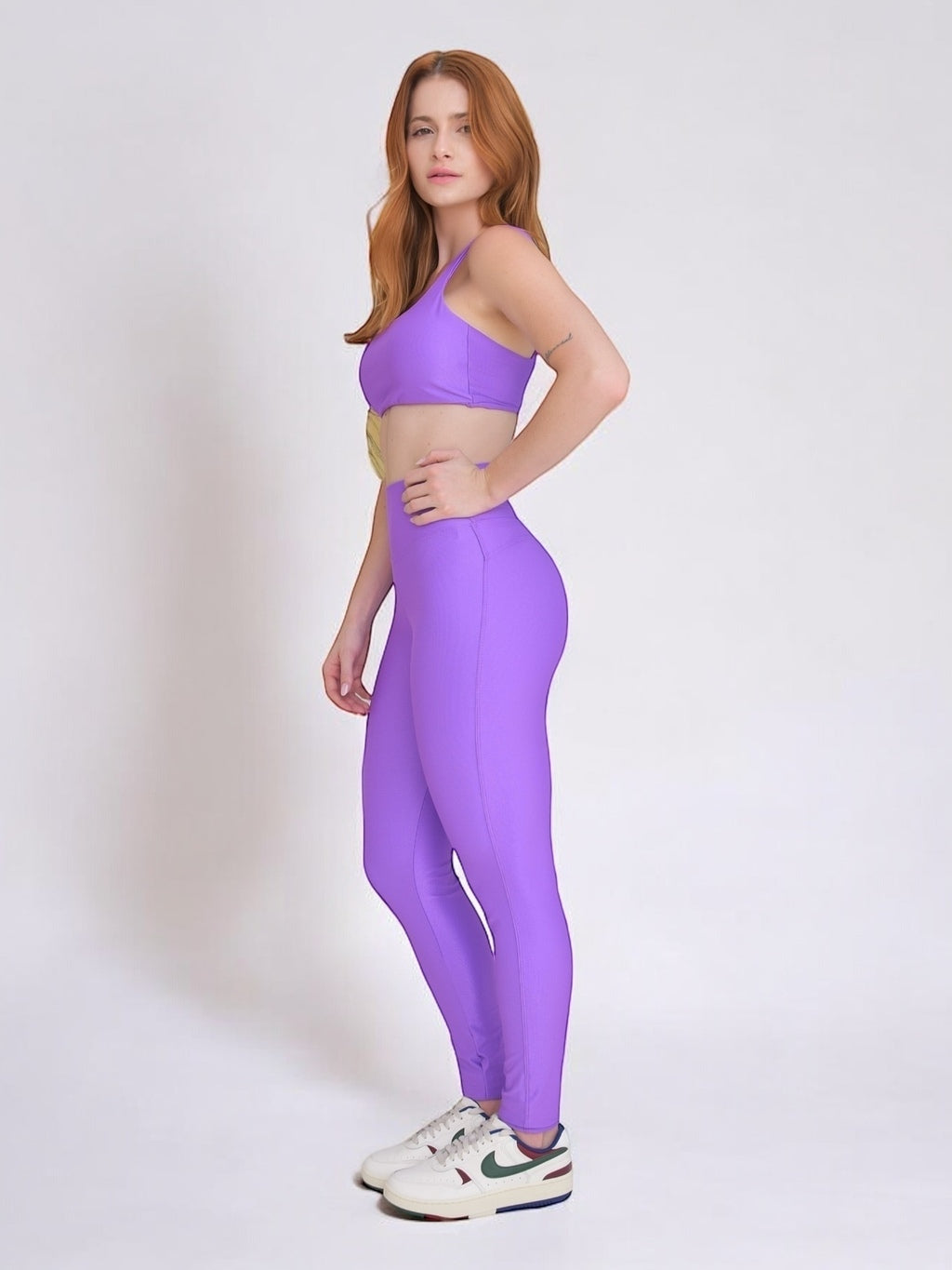 Calça Legging Microcanelada Lily Uva
