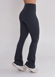 Calça Flare Adaptive Preto Expresso